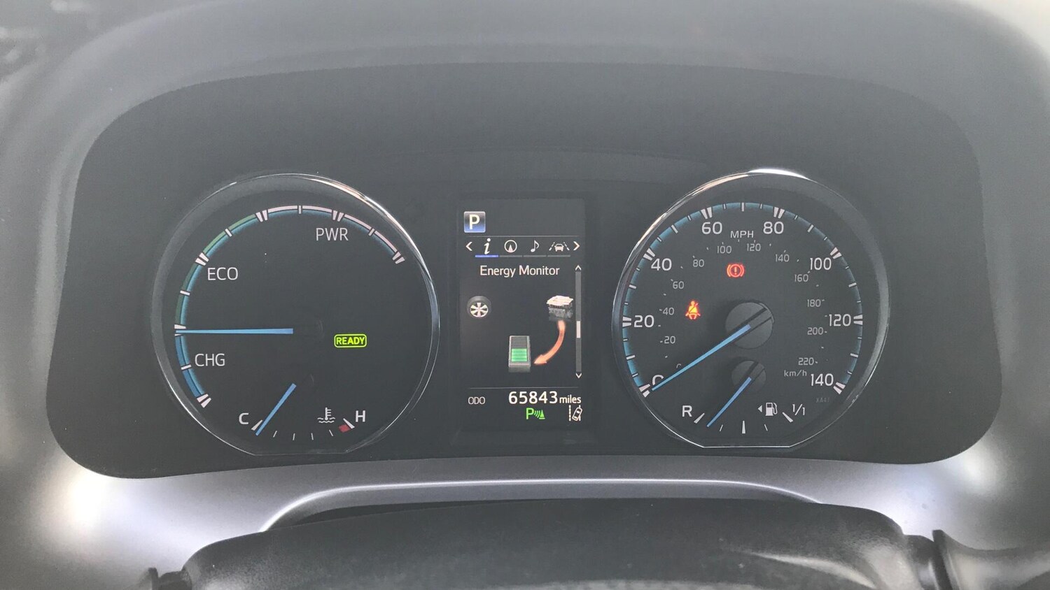 Used Toyota RAV4 2017 for sale - 77637609: Photo 9