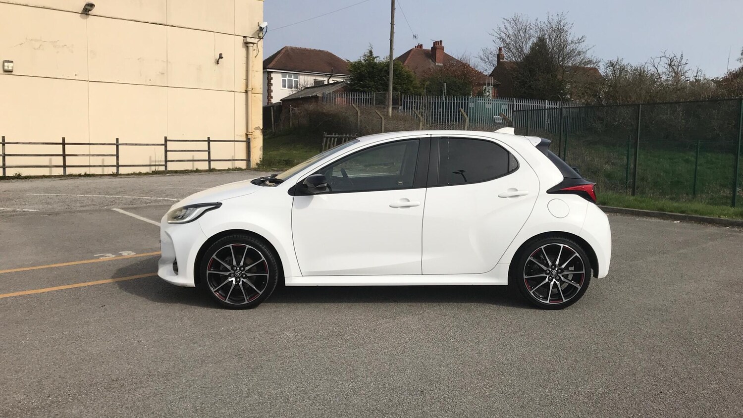 Used Toyota Yaris 2023 for sale - 77993715: Photo 17