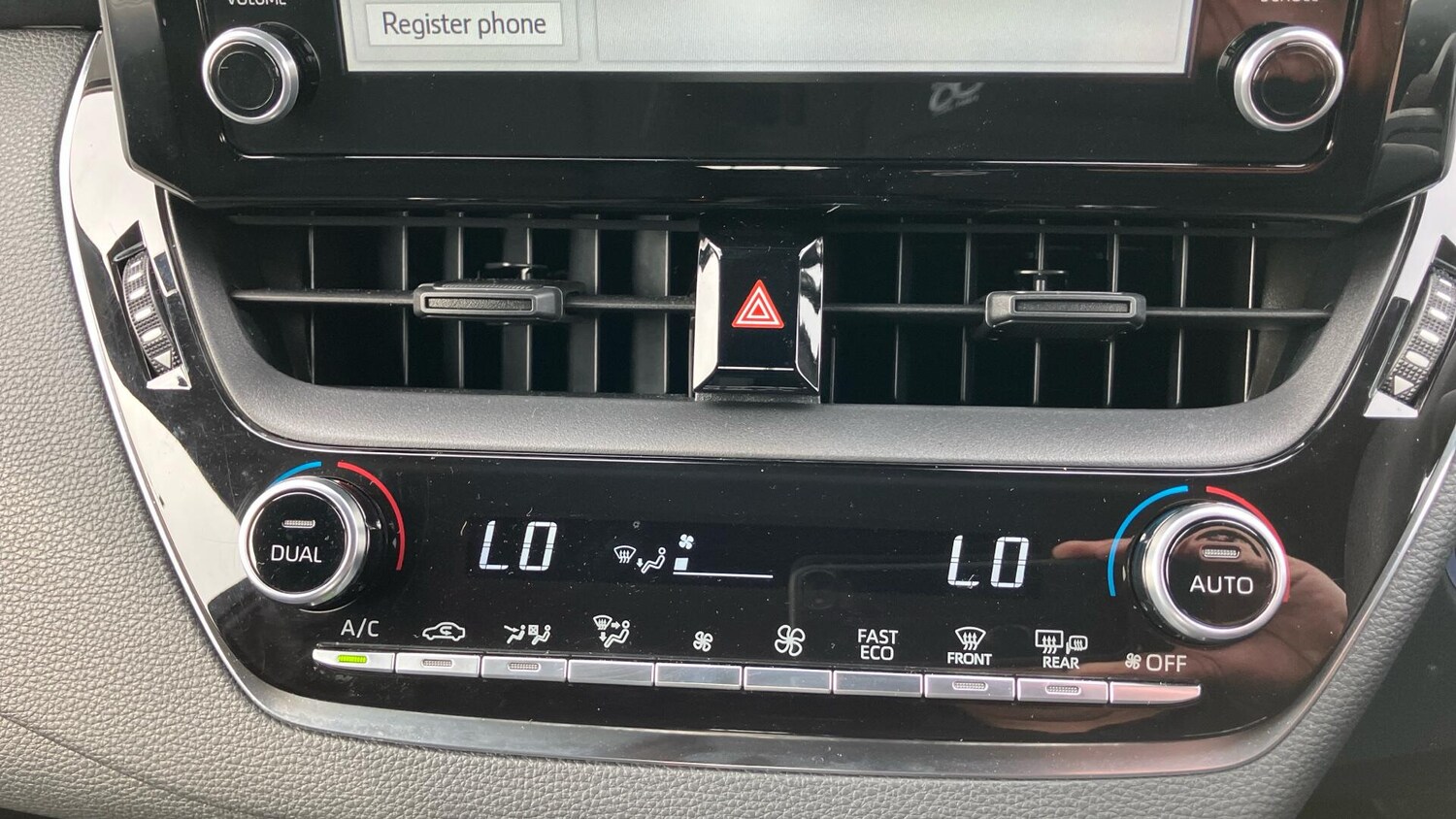 Used Toyota Corolla 2023 for sale - 77982456: Photo 24