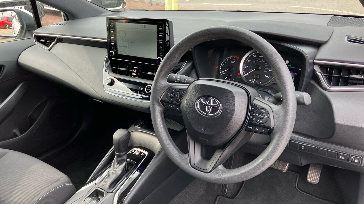 Used Toyota Corolla 2023 for sale - 77982456: Photo 5