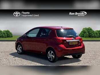 Used Toyota Yaris 2015 for sale - 78958528: Photo