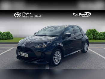 Used Toyota Yaris 2022 for sale - 79158217: Photo