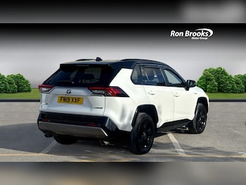Used Toyota RAV4 2019 for sale - 75756126: Photo
