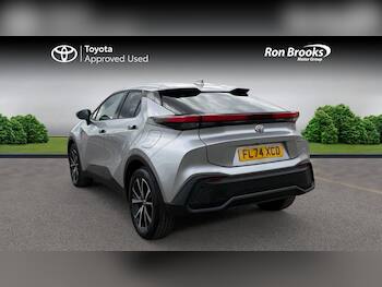 Used Toyota C-HR 2024 for sale - 79687861: Photo