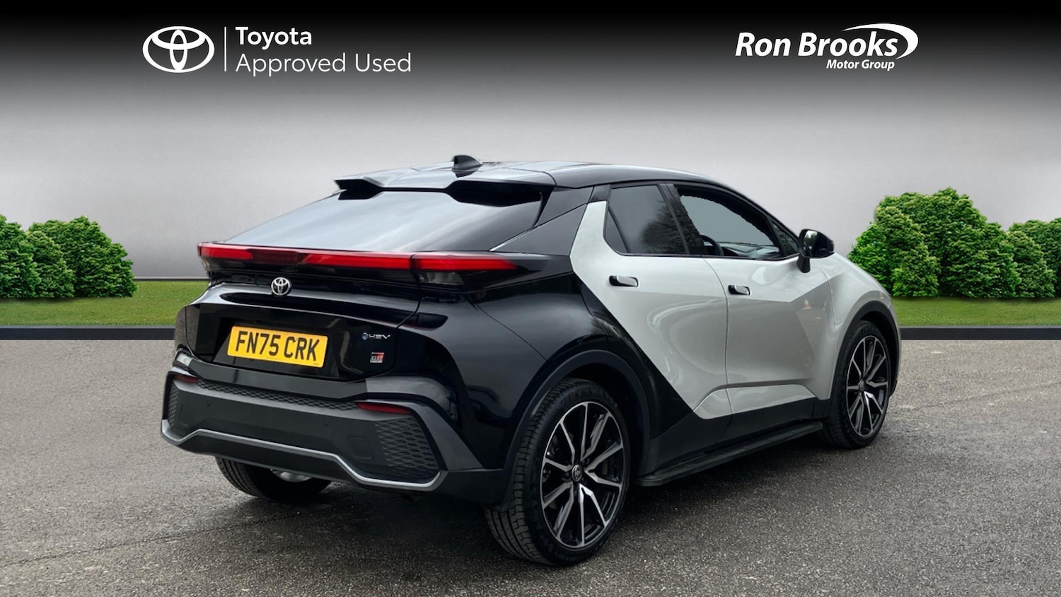 Used Toyota C-HR for sale - 77598169: Photo 2