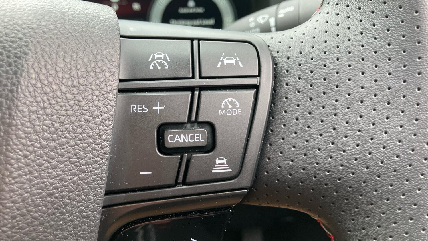 Used Toyota C-HR for sale - 77598169: Photo 23