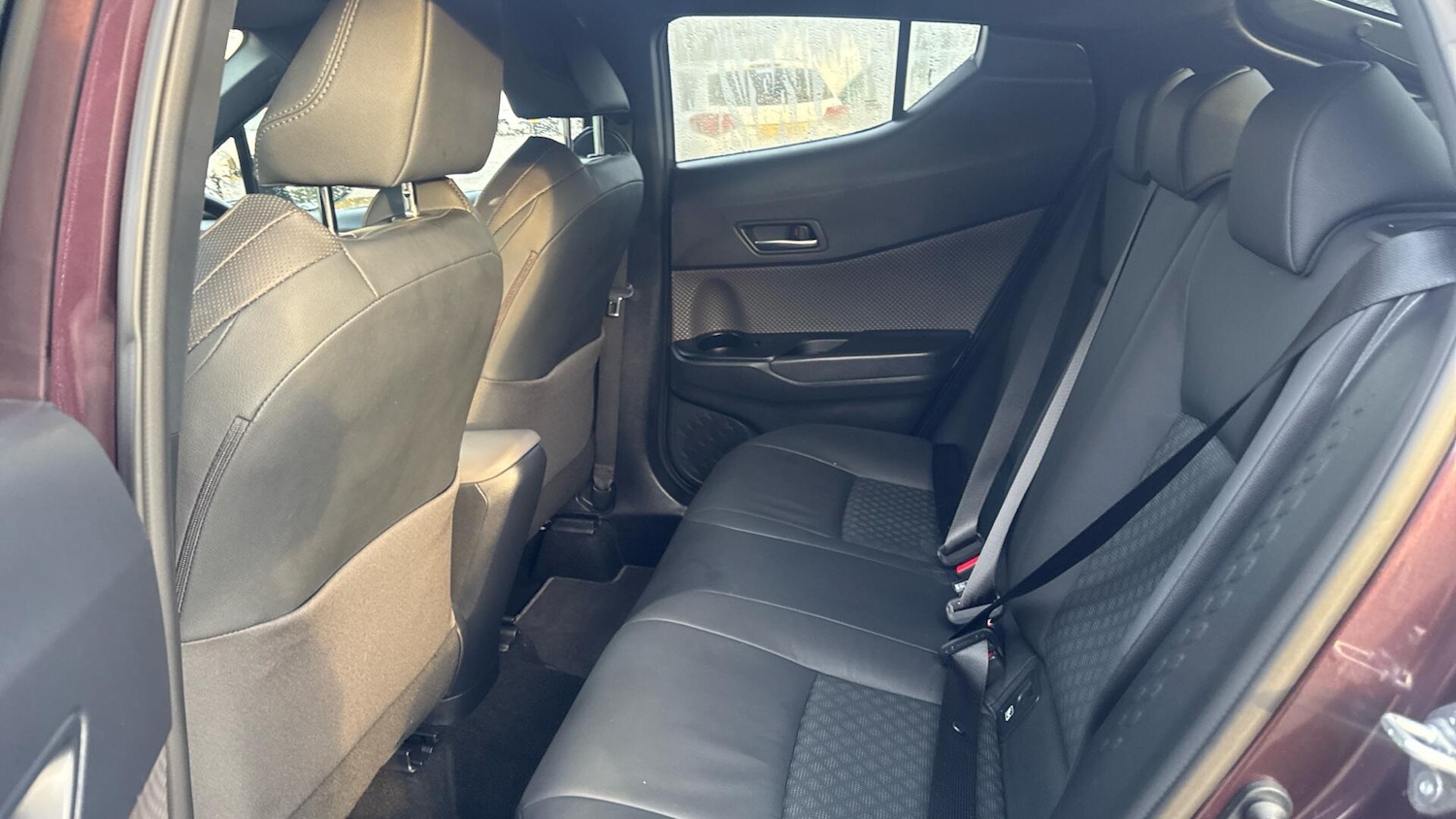 Used Toyota C-HR 2023 for sale - 76735037: Photo 13