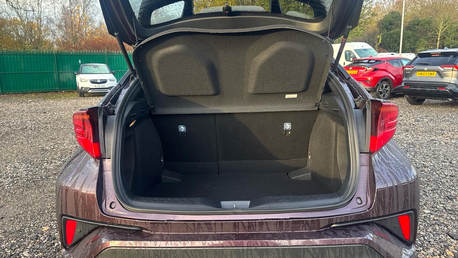 Used Toyota C-HR 2023 for sale - 76735037: Photo 14