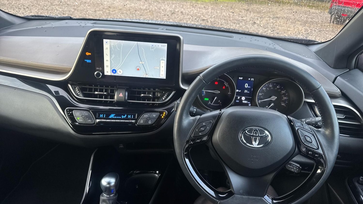 Used Toyota C-HR 2023 for sale - 76735037: Photo 5
