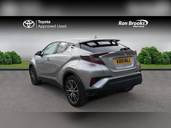 Used Toyota C-HR 2019 for sale - 79688190: Photo