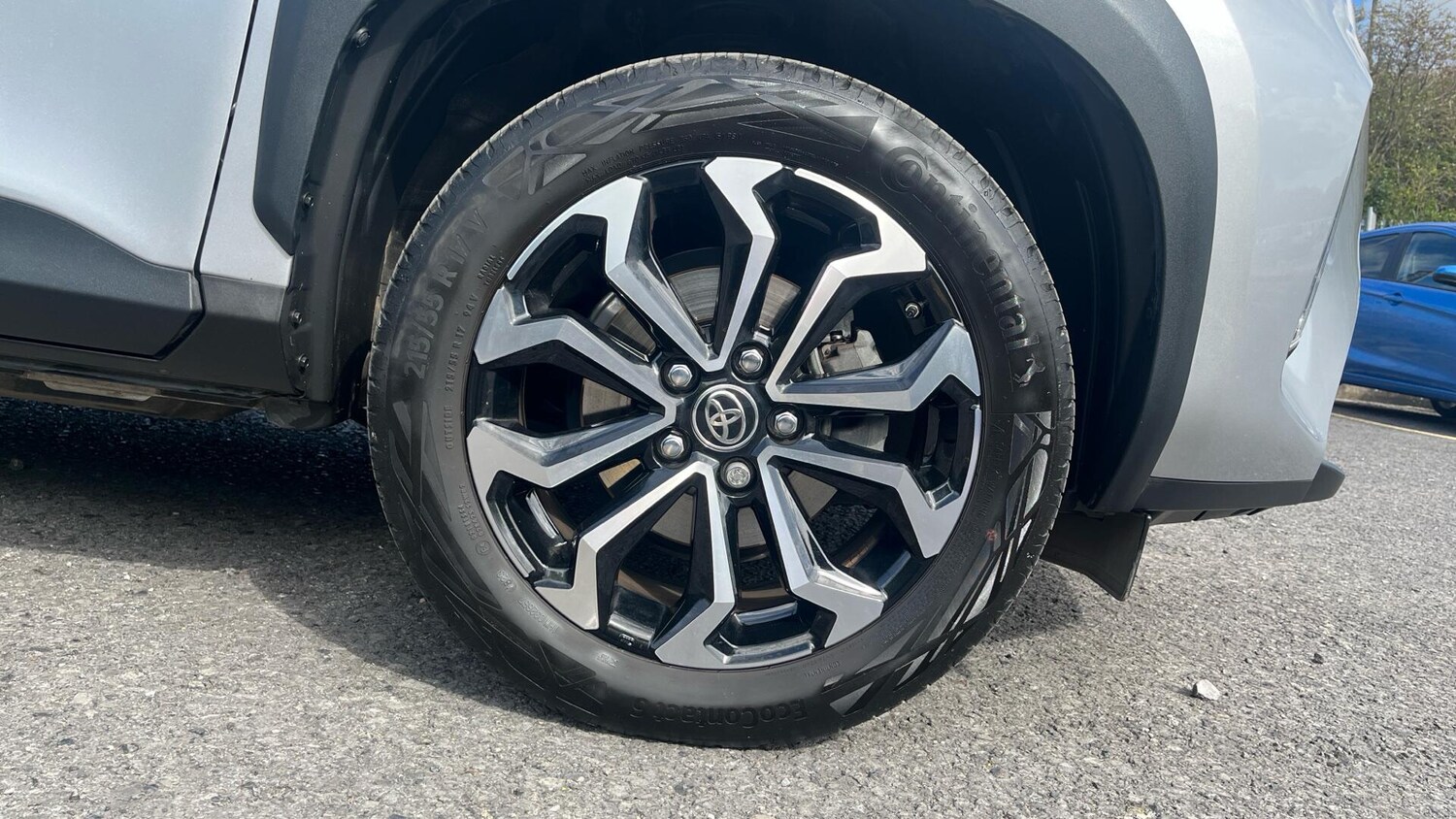 Used Toyota Yaris Cross 2024 for sale - 75940989: Photo 18