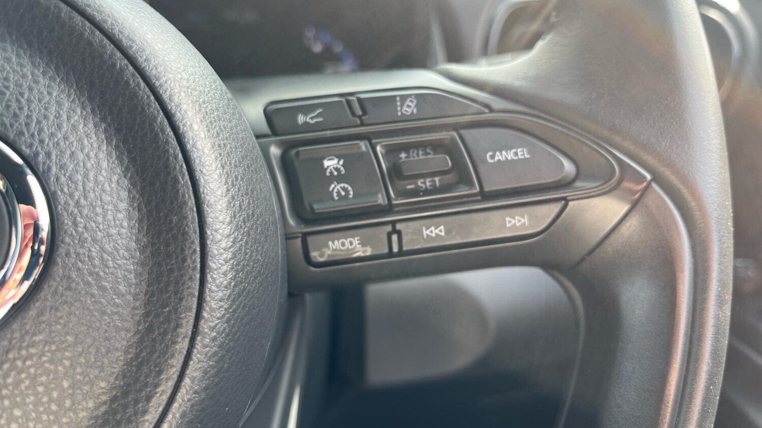 Used Toyota Yaris Cross 2024 for sale - 75940989: Photo 21