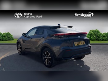 Used Toyota C-HR 2025 for sale - 79316005: Photo