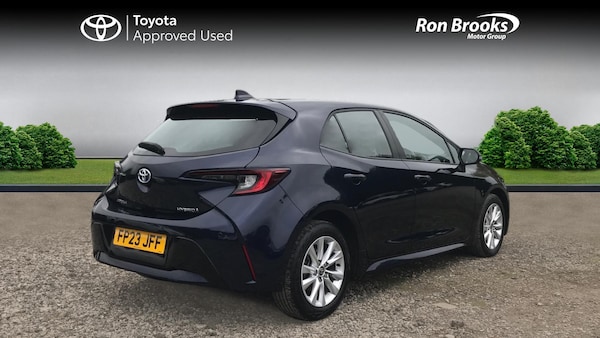 Used Toyota Corolla 2023 for sale - 76247822: Photo 2