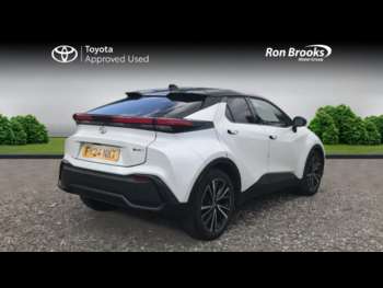 Used Toyota C-HR 2024 for sale - 74837439: Photo