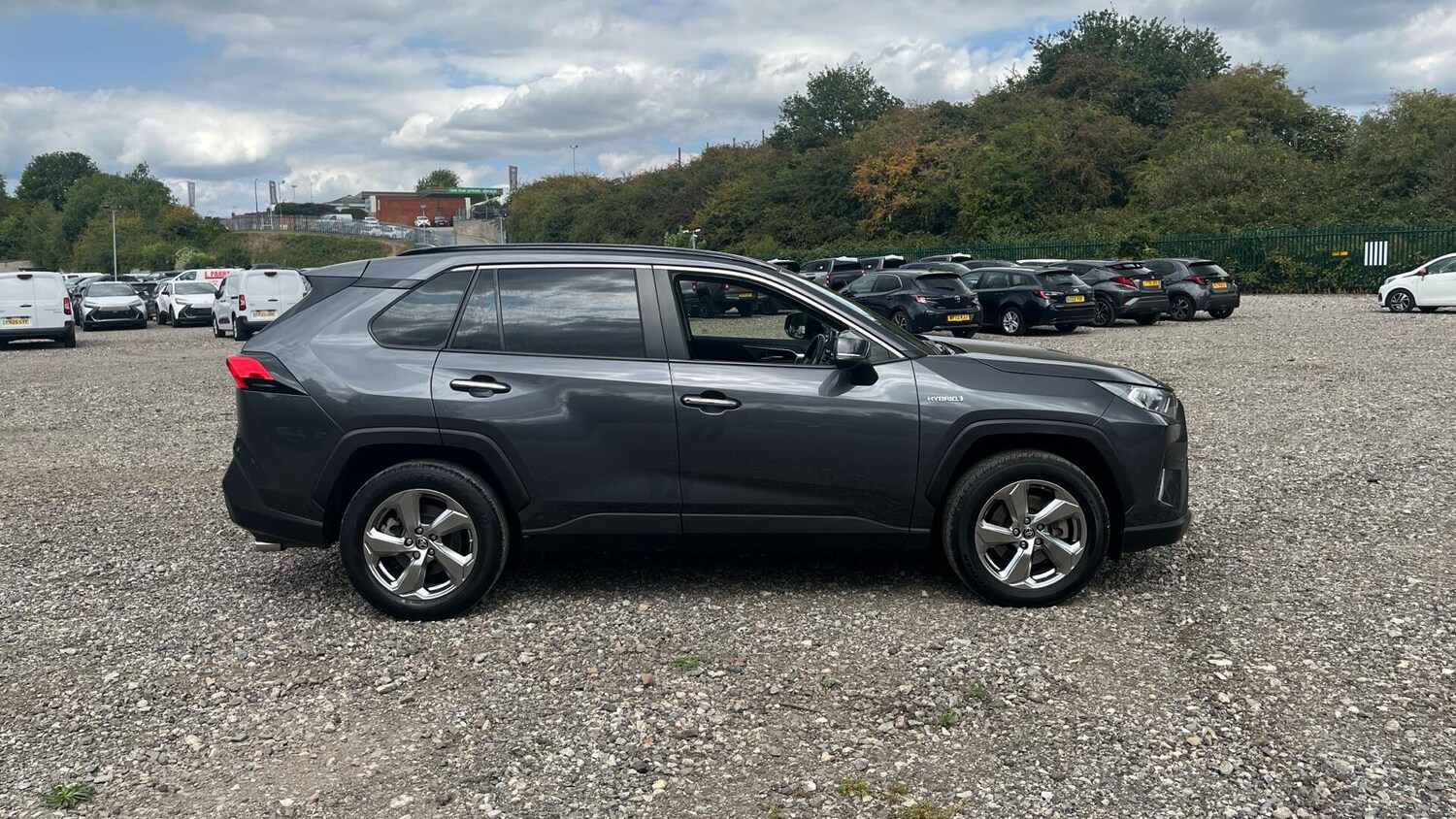 Used Toyota RAV4 2020 for sale - 76247712: Photo 16