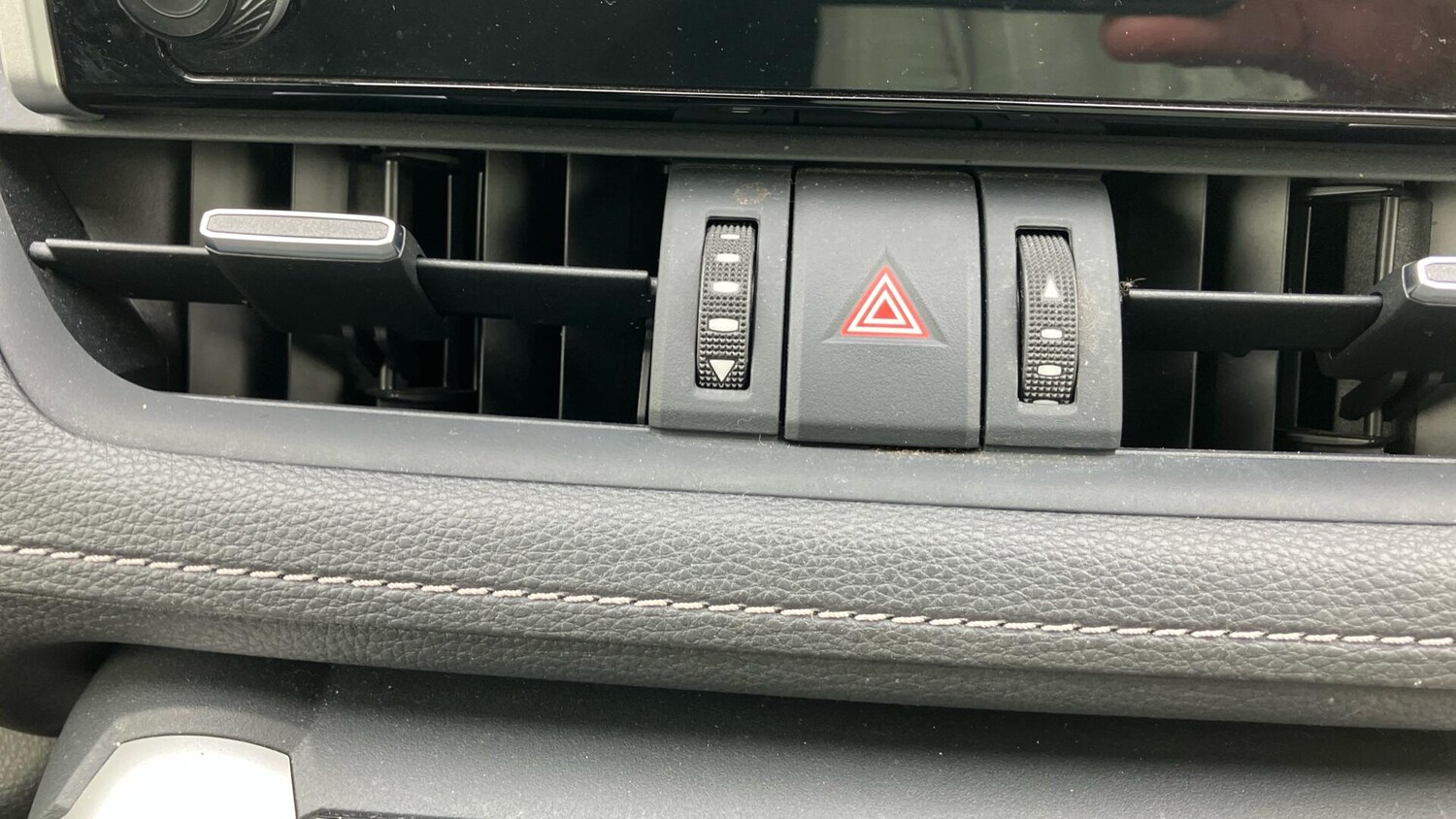 Used Toyota RAV4 2022 for sale - 78156834: Photo 23