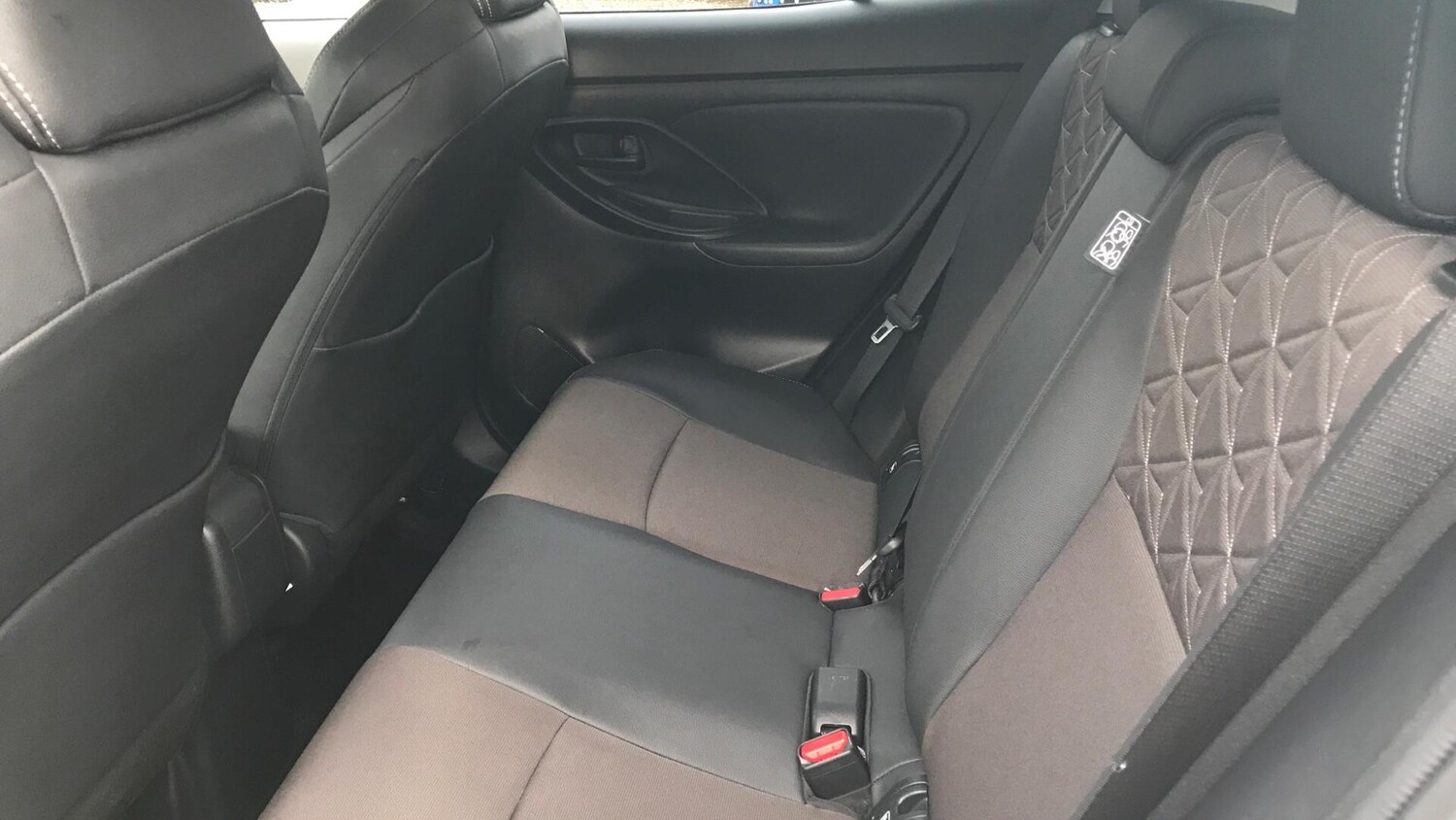 Used Toyota Yaris Cross 2022 for sale - 76472604: Photo 13