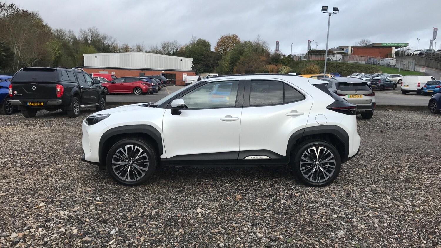 Used Toyota Yaris Cross 2022 for sale - 76472604: Photo 17