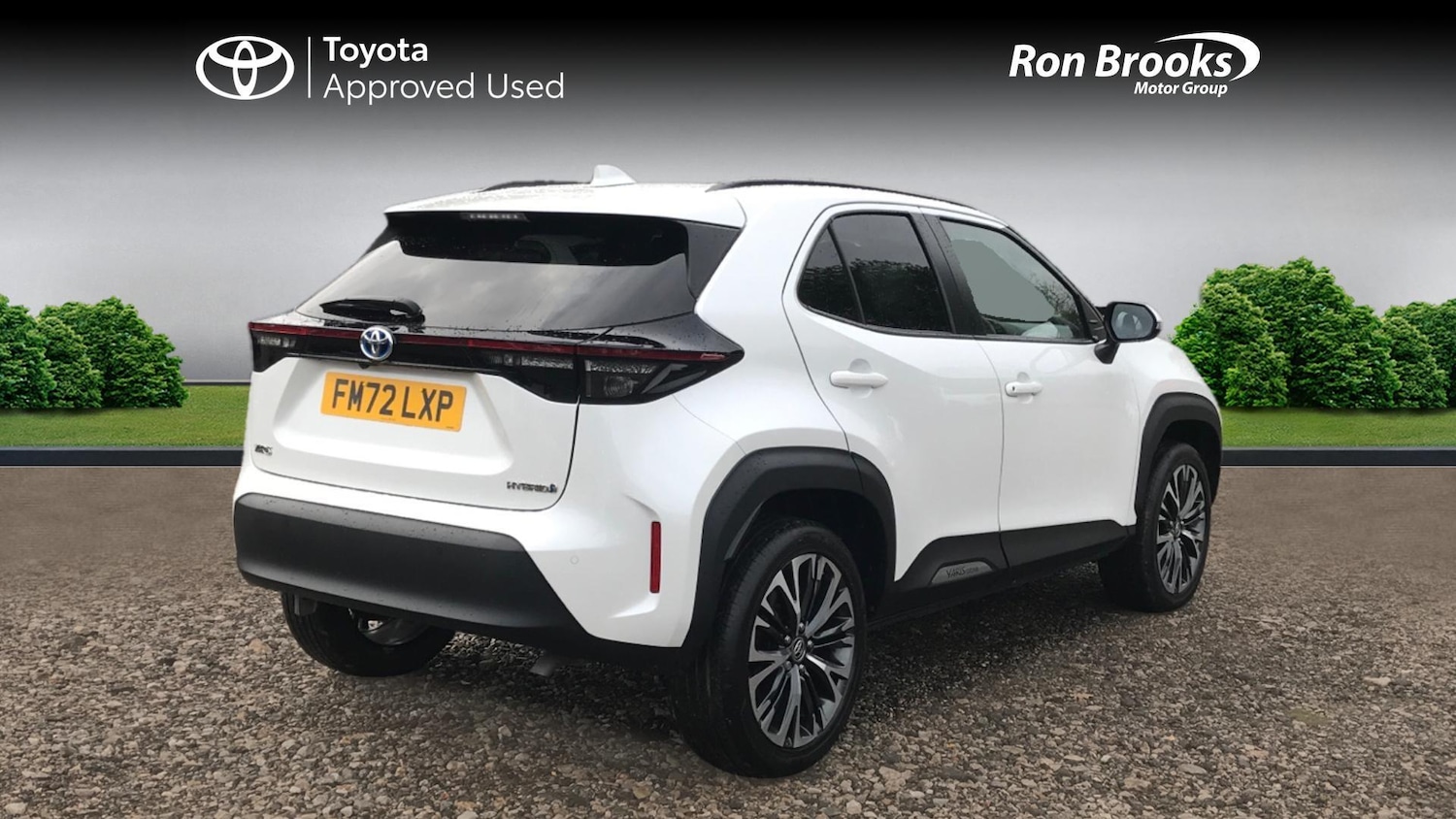 Used Toyota Yaris Cross 2022 for sale - 76472604: Photo 2