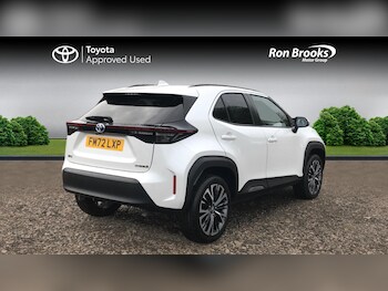 Used Toyota Yaris Cross 2022 for sale - 76472604: Photo