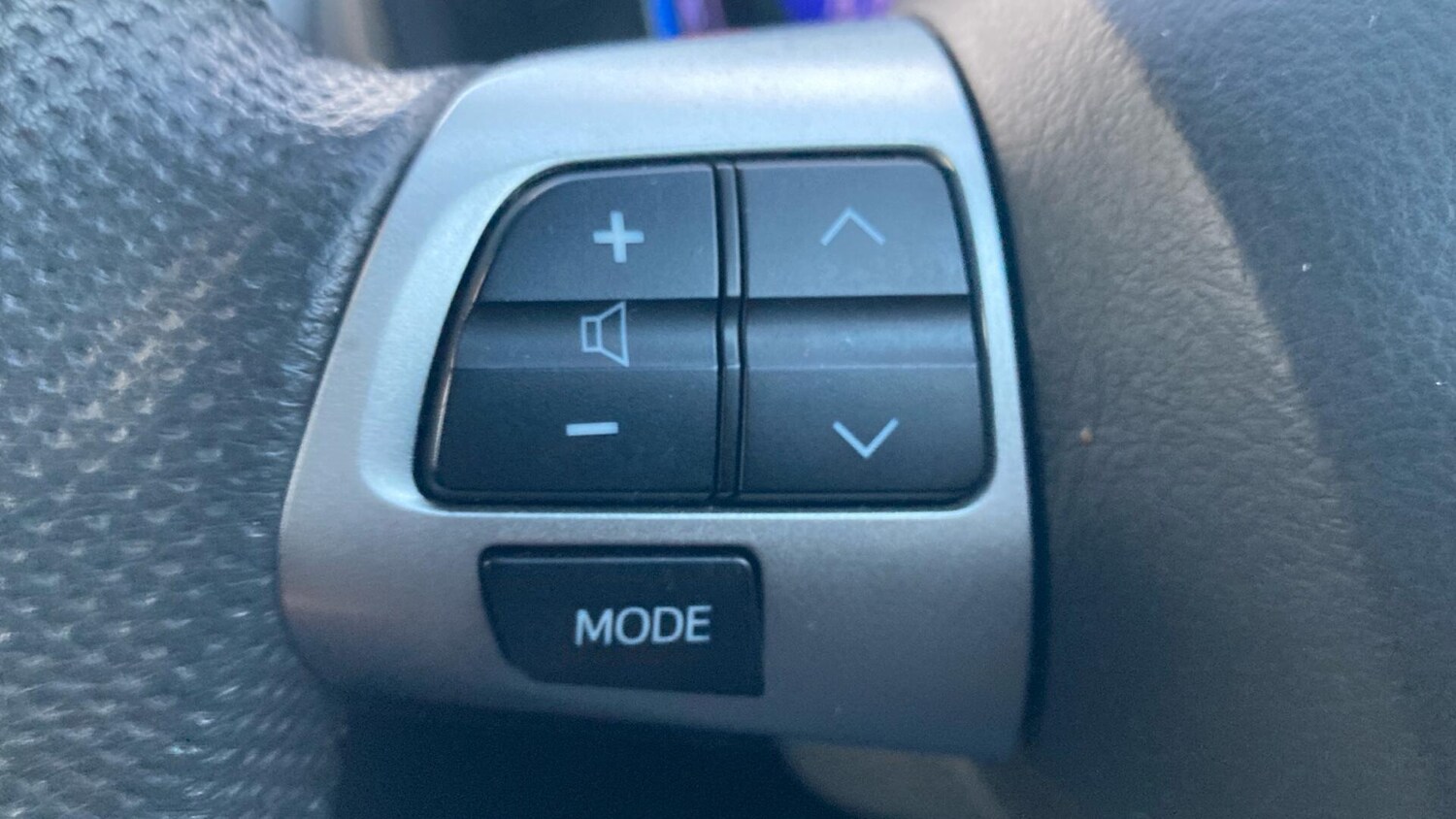 Used Toyota Auris 2012 for sale - 77254533: Photo 25