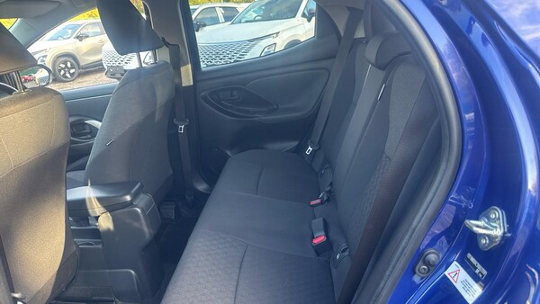 Used Toyota Yaris 2022 for sale - 76122200: Photo 13