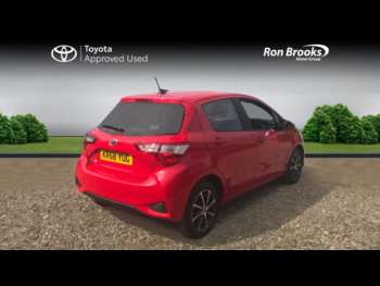 Used Toyota Yaris 2018 for sale - 74383232: Photo