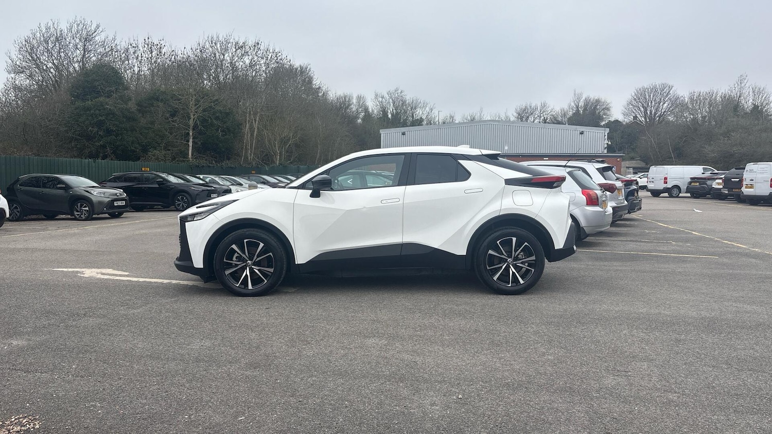 Used Toyota C-HR 2024 for sale - 77982465: Photo 17