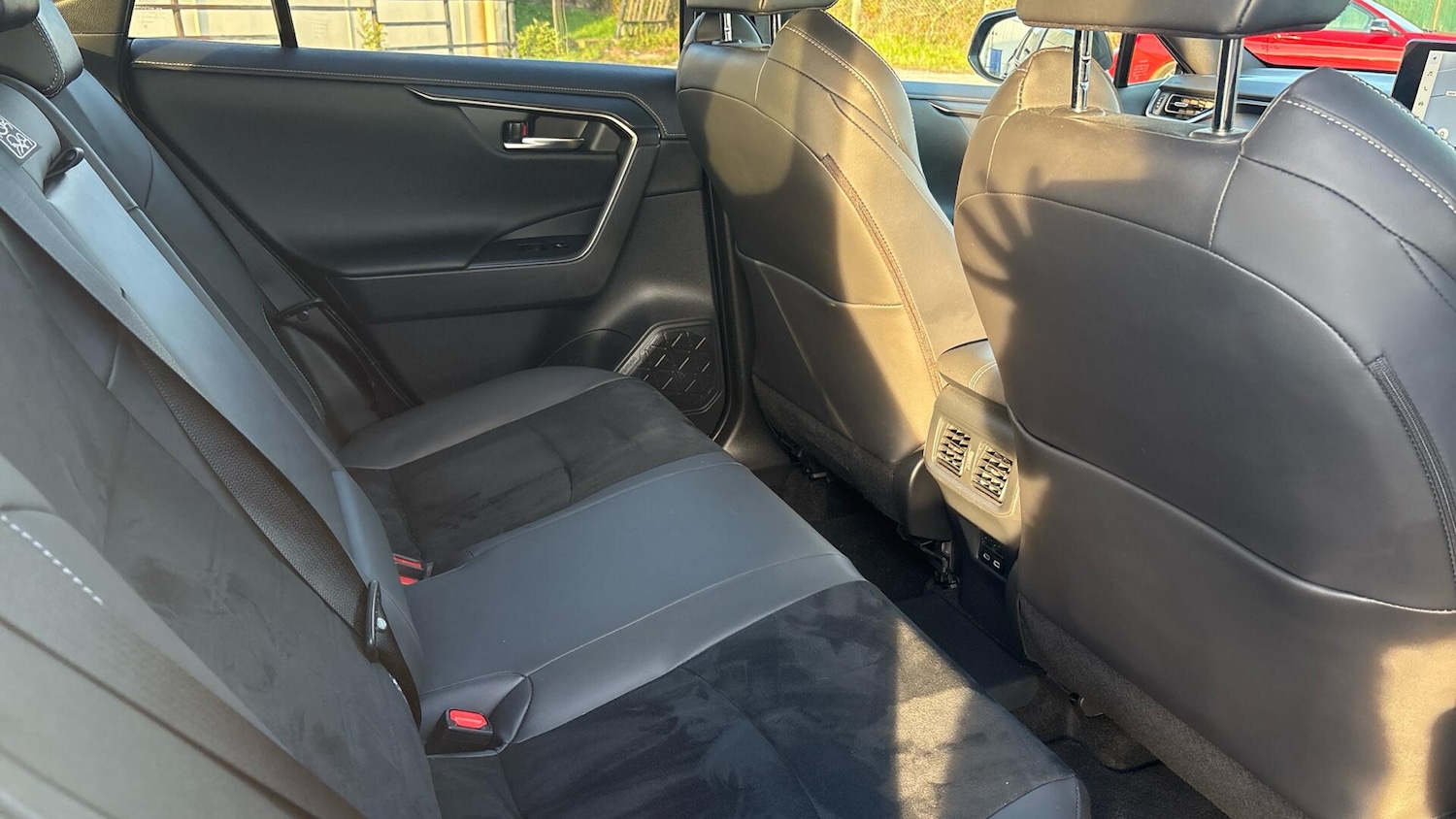 Used Toyota RAV4 2024 for sale - 75600174: Photo 12