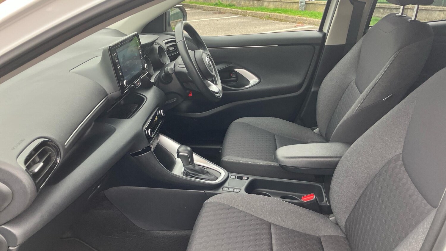 Used Toyota Yaris 2023 for sale - 76735155: Photo 10