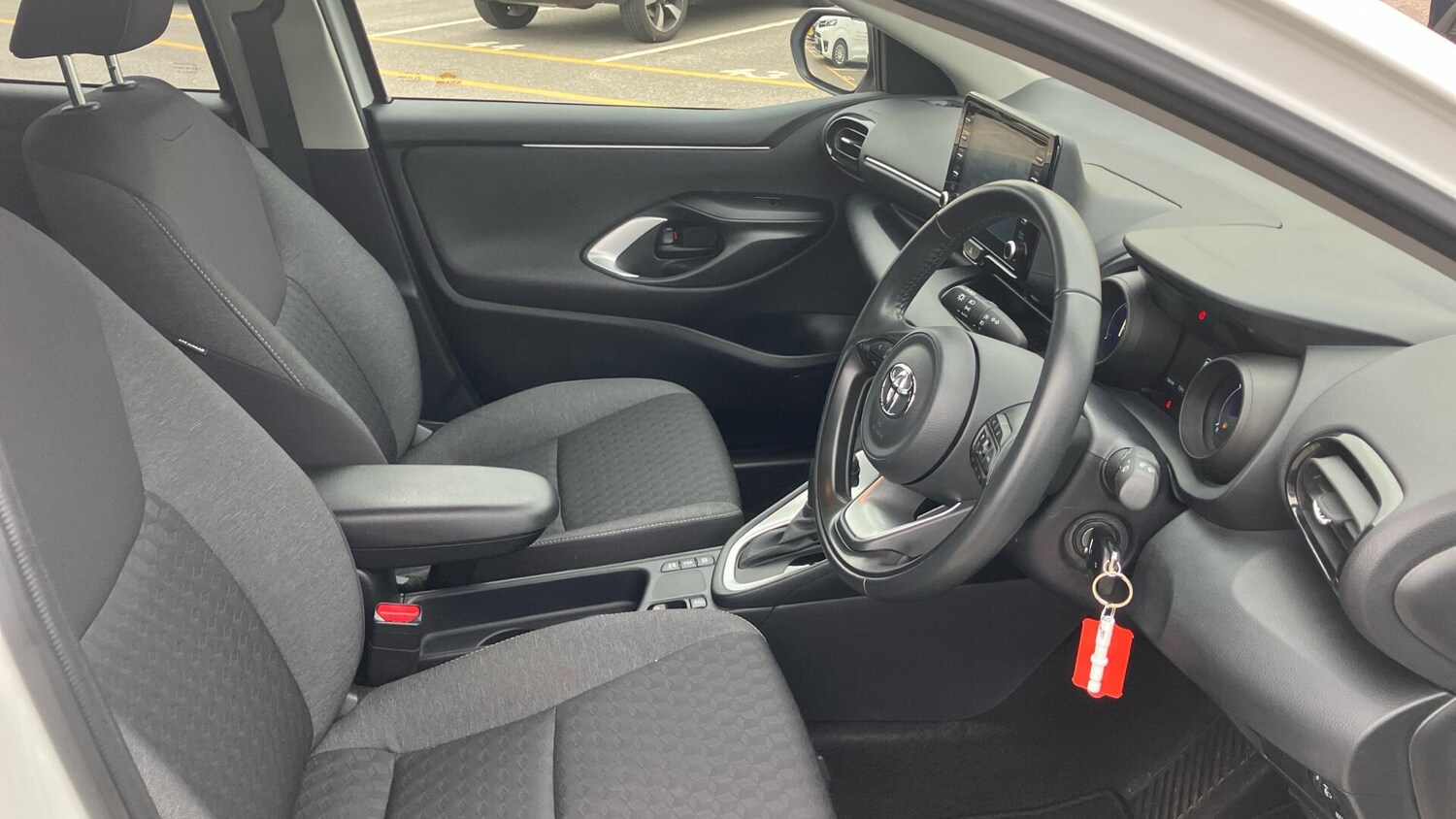 Used Toyota Yaris 2023 for sale - 76735155: Photo 11