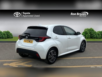 Used Toyota Yaris 2023 for sale - 76735155: Photo