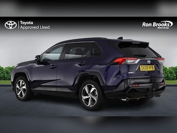 Used Toyota RAV4 2025 for sale - 79146077: Photo