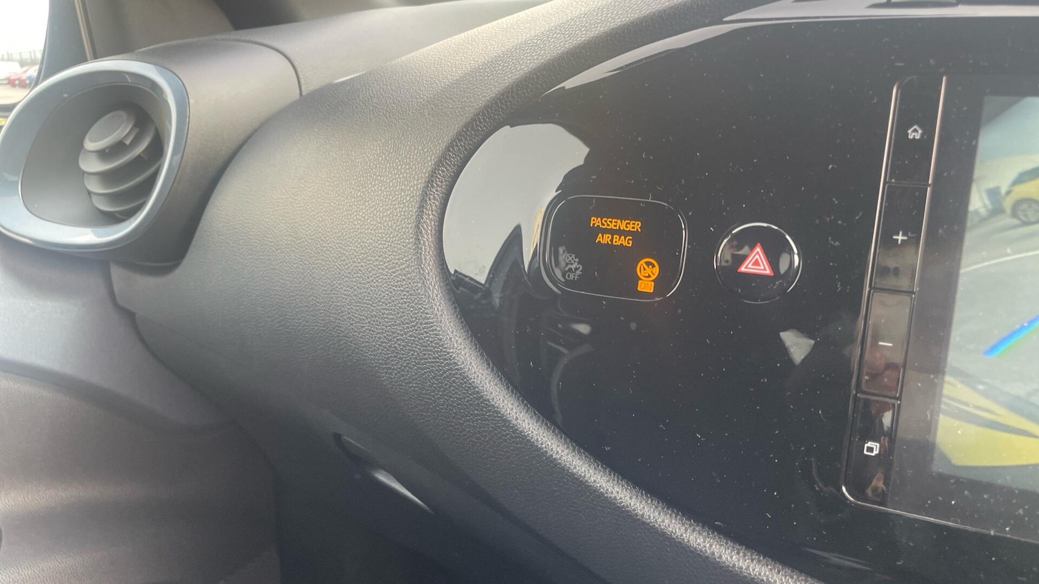 Used Toyota Aygo X 2024 for sale - 77637927: Photo 23