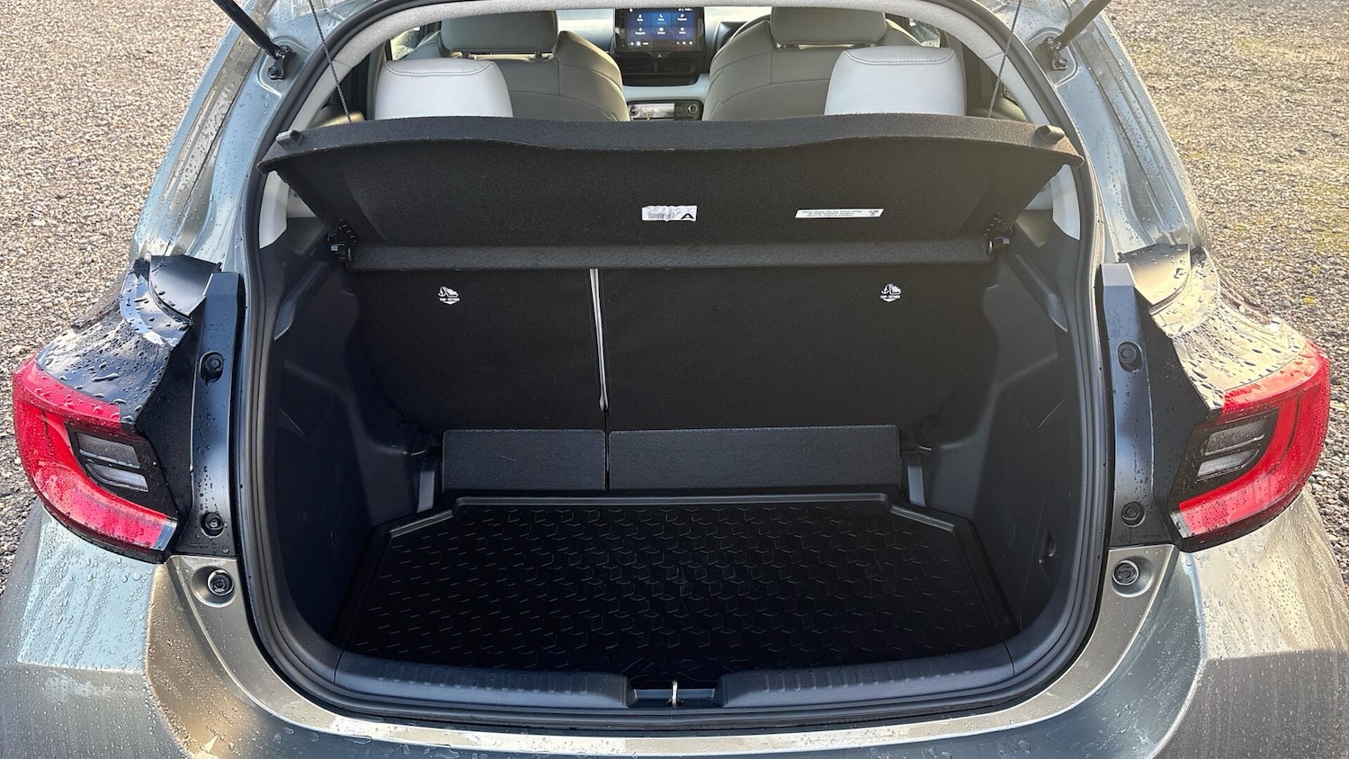 Used Toyota Yaris 2023 for sale - 76735254: Photo 14