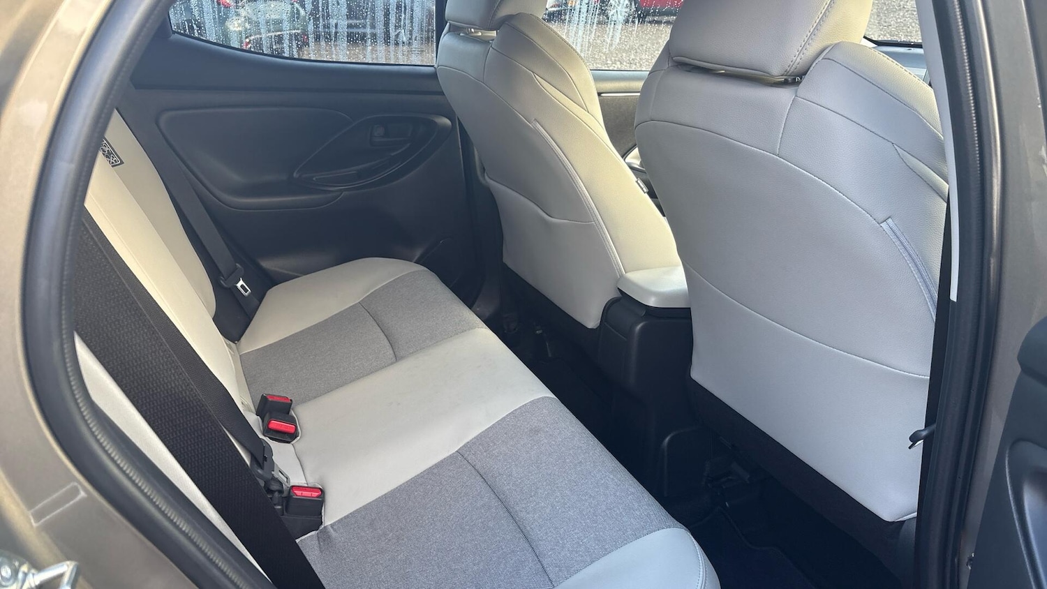 Used Toyota Yaris 2023 for sale - 78047879: Photo 12