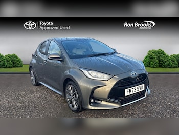 Used Toyota Yaris 2023 for sale - 78047879: Photo