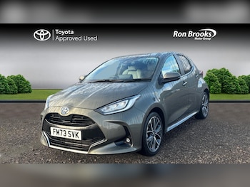 Used Toyota Yaris 2023 for sale - 78047879: Photo