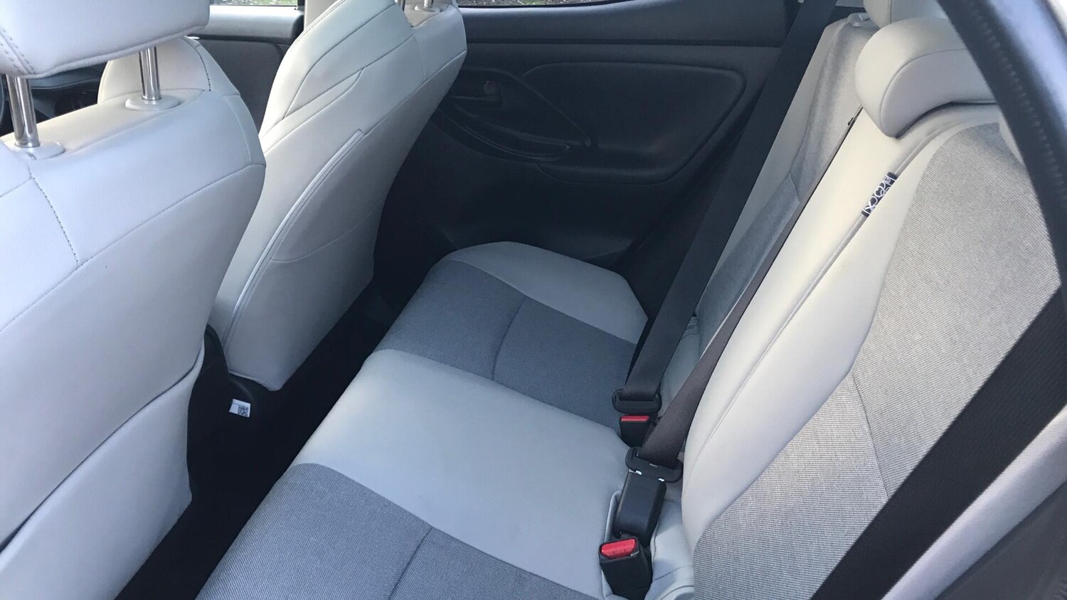 Used Toyota Yaris 2023 for sale - 76645334: Photo 13