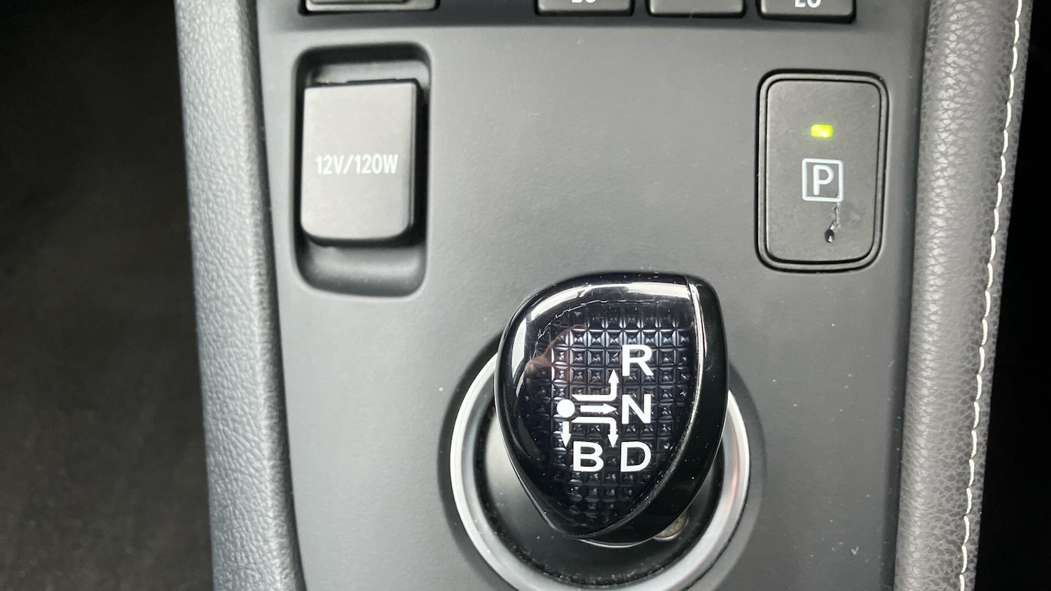 Used Toyota Auris 2018 for sale - 77853915: Photo 25