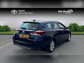 Used Toyota Auris 2016 for sale - 79295898: Photo