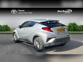 Used Toyota C-HR 2022 for sale - 77908522: Photo