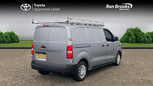 Used Toyota ProAce 2023 for sale - 73173481: Photo 2
