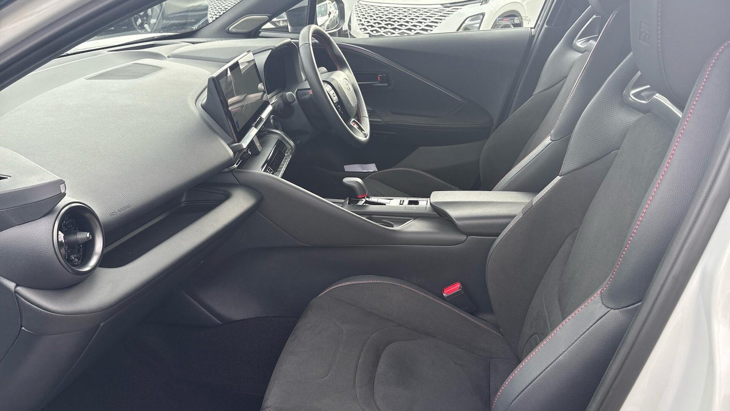 Used Toyota C-HR 2024 for sale - 76179687: Photo 10