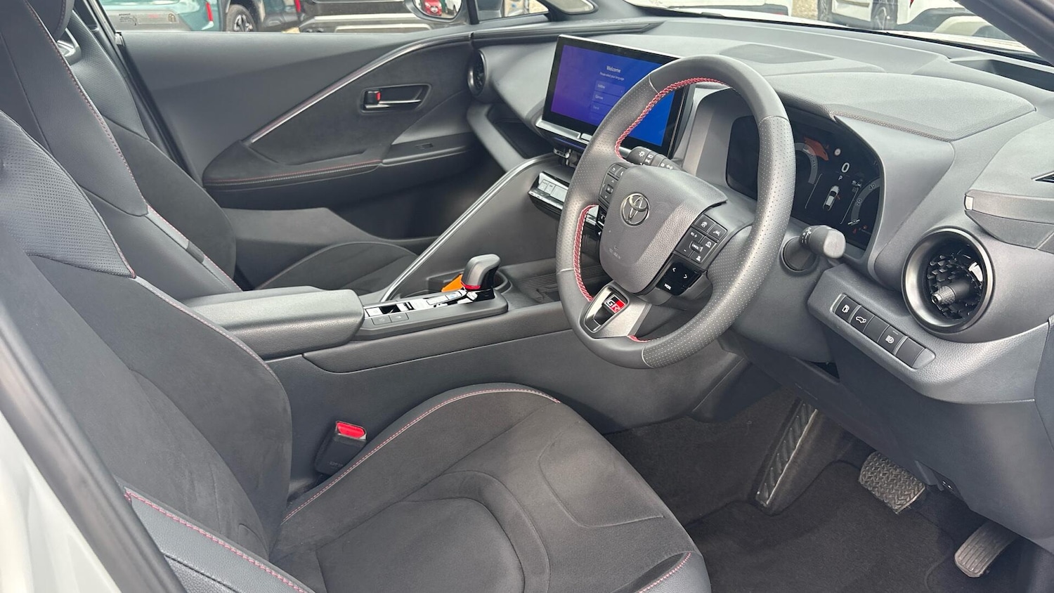 Used Toyota C-HR 2024 for sale - 76179687: Photo 11