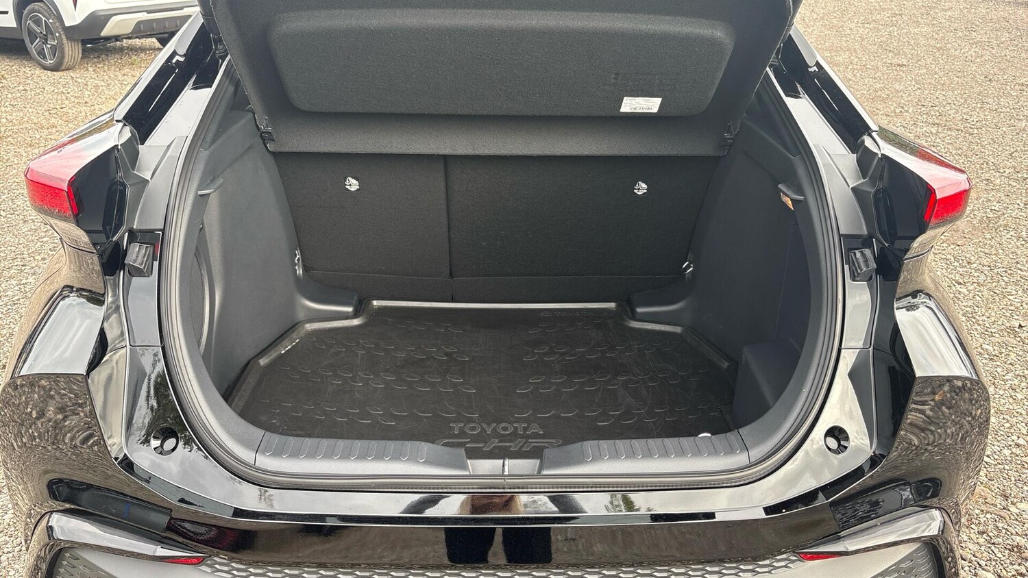 Used Toyota C-HR 2024 for sale - 76179687: Photo 14