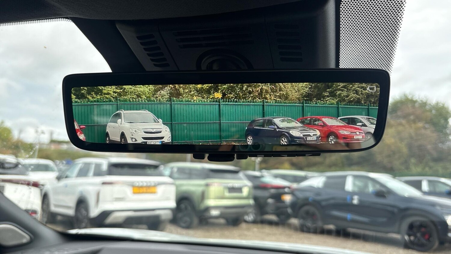 Used Toyota C-HR 2024 for sale - 76179687: Photo 25