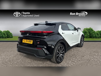 Used Toyota C-HR 2024 for sale - 76179687: Photo 2