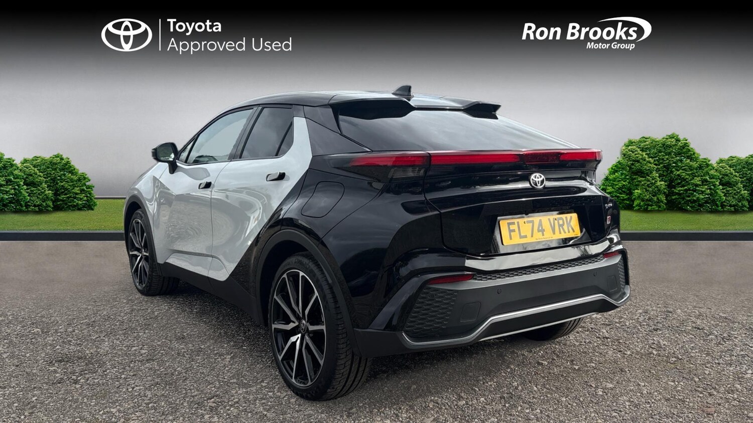 Used Toyota C-HR 2024 for sale - 76179687: Photo 4